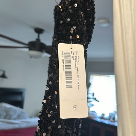 Brand new sequin dress - Picture 4 of 4